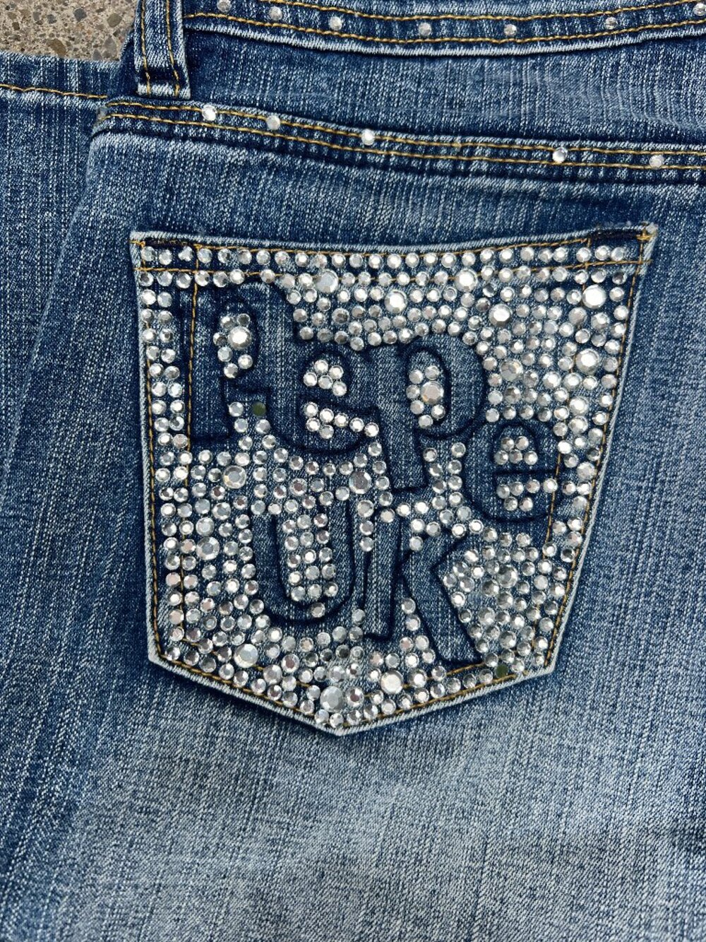 Pepe Jeans London Low‑Rise Jeans | Studded Sparkly Back Pockets | Size 27